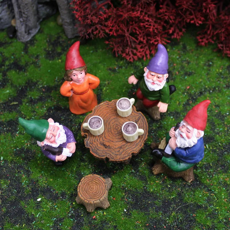 Mini Party Gnomes – 4pcs Set